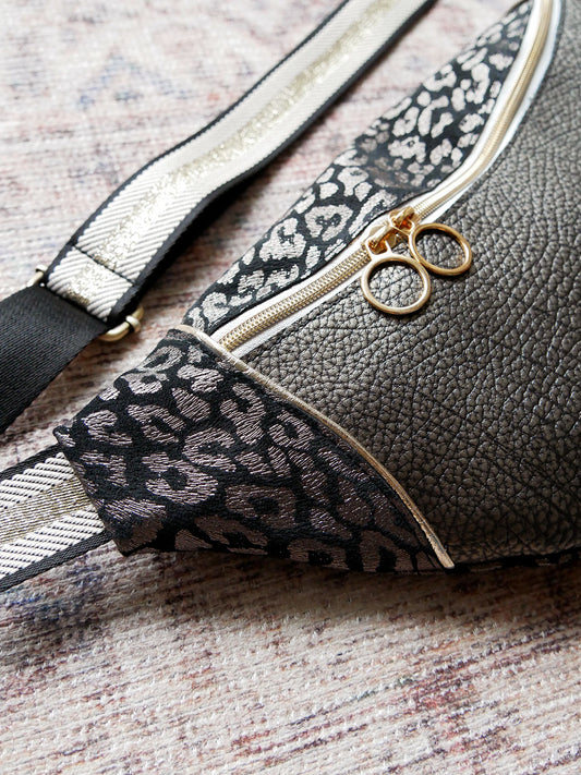 Banane - n°2 Cuir noir léopard et gris argenté