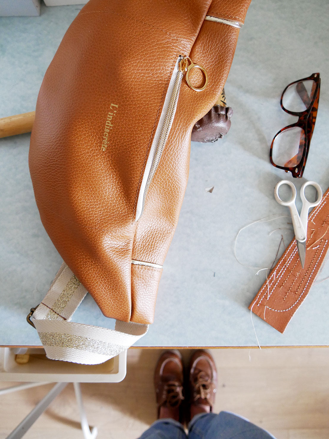 Banane - n°26 Cuir camel et doré