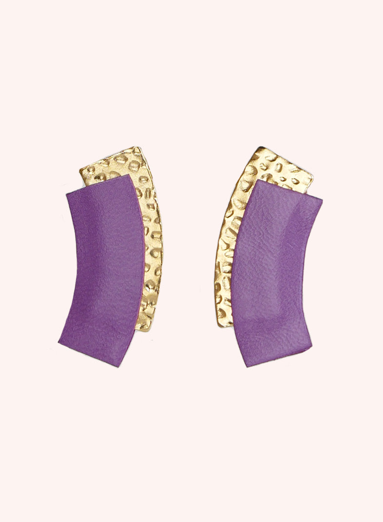 MENPHIS - Puces d'oreilles en cuir violet lilas