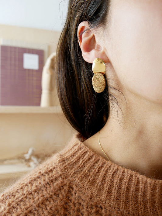 ROMA- Boucles d'oreilles doré en cuir mordoré