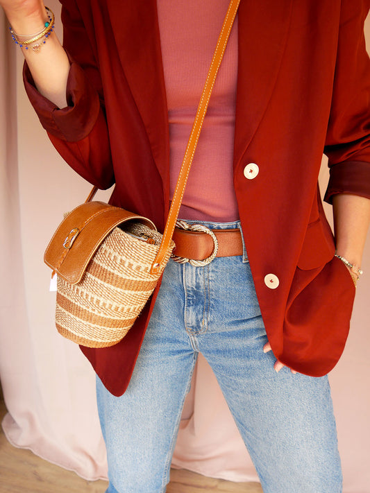 Numéro 101 - Panier en osier et cuir camel à bandoulière