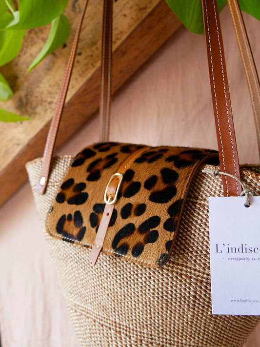 Numéro 78 - Panier en osier et cuir léopard à anses