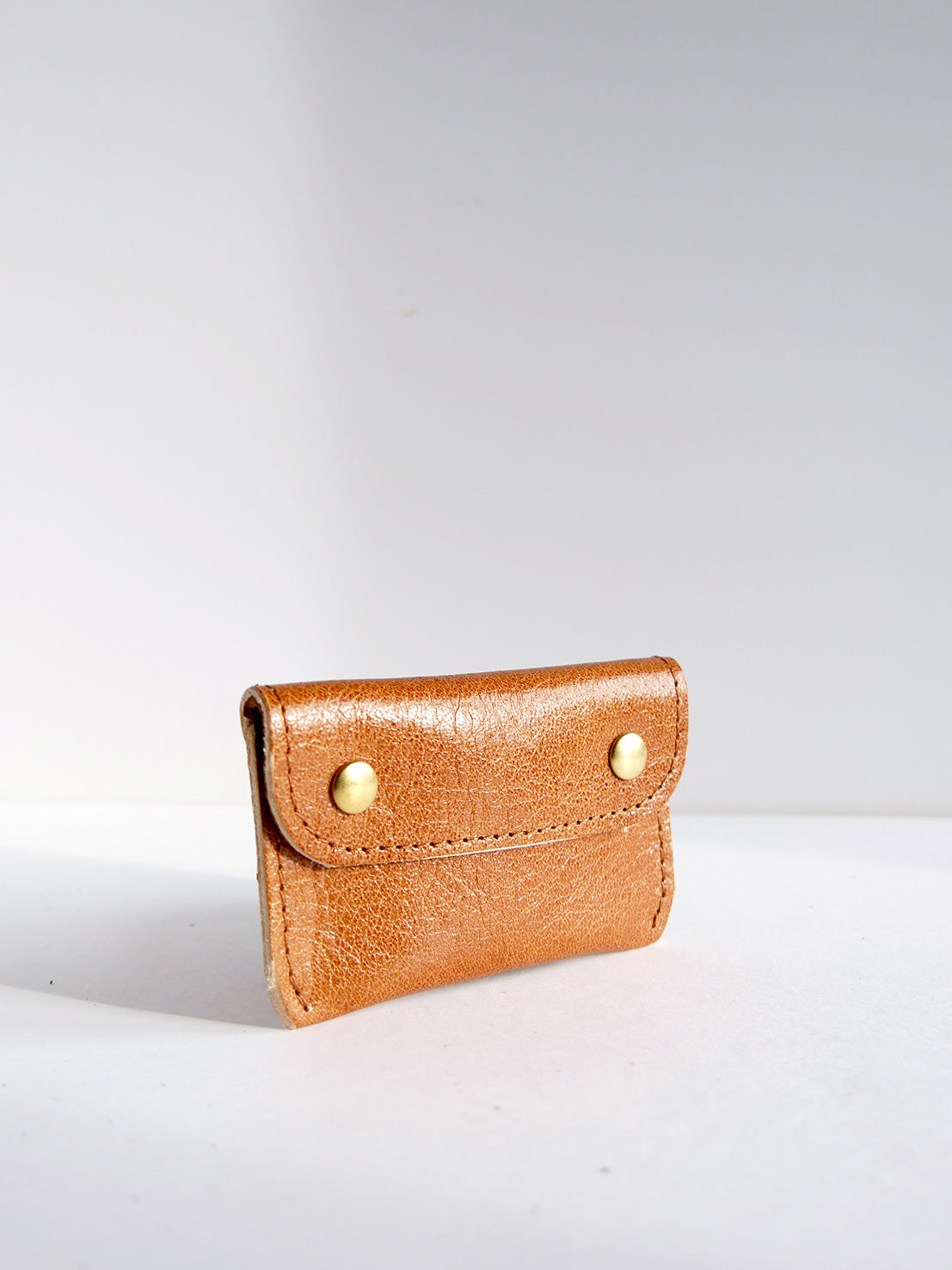 Porte-cartes en cuir marron clair PC42