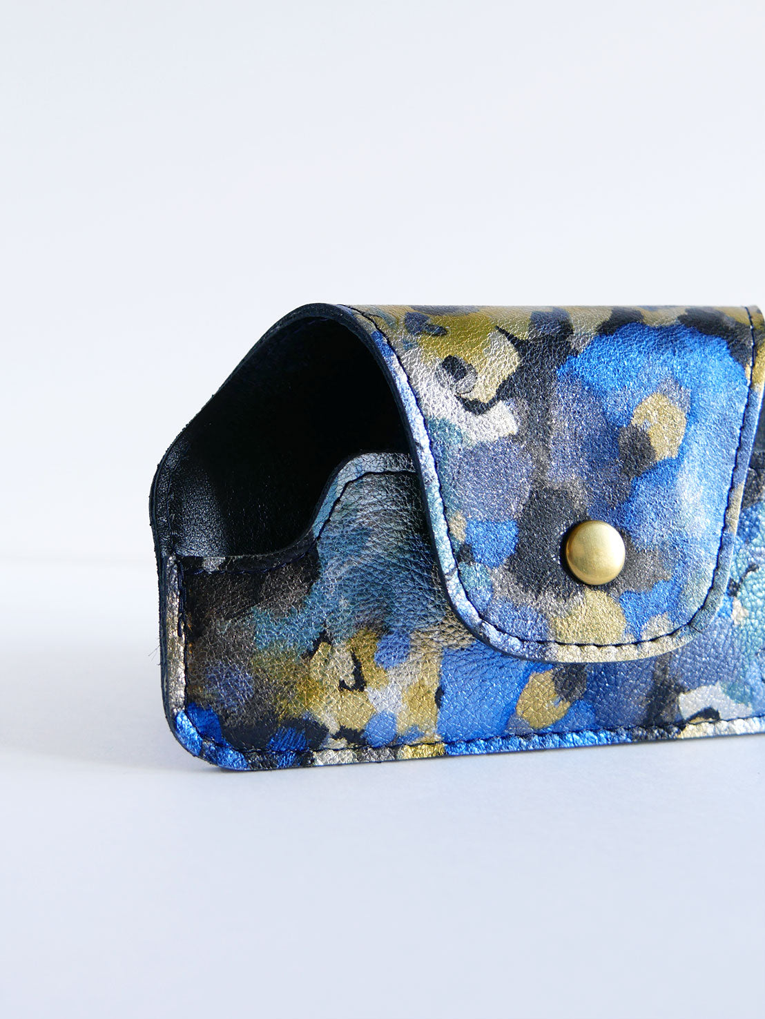 Etui à lunettes ET51 en cuir motif floral bleu et noir