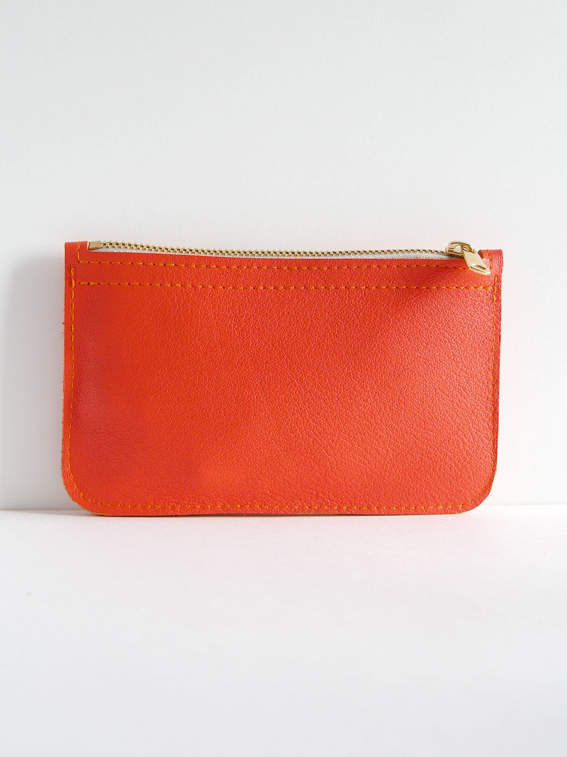 Pochette en cuir orange - P126