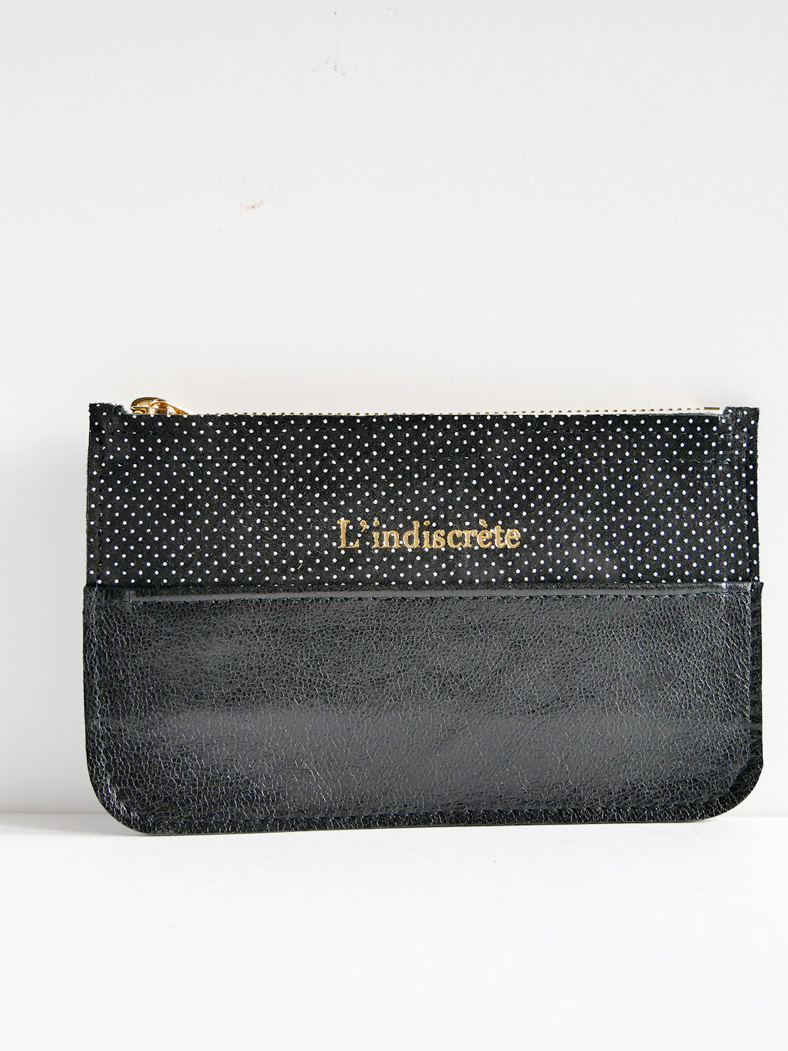 Pochette en cuir noir à pois- P136
