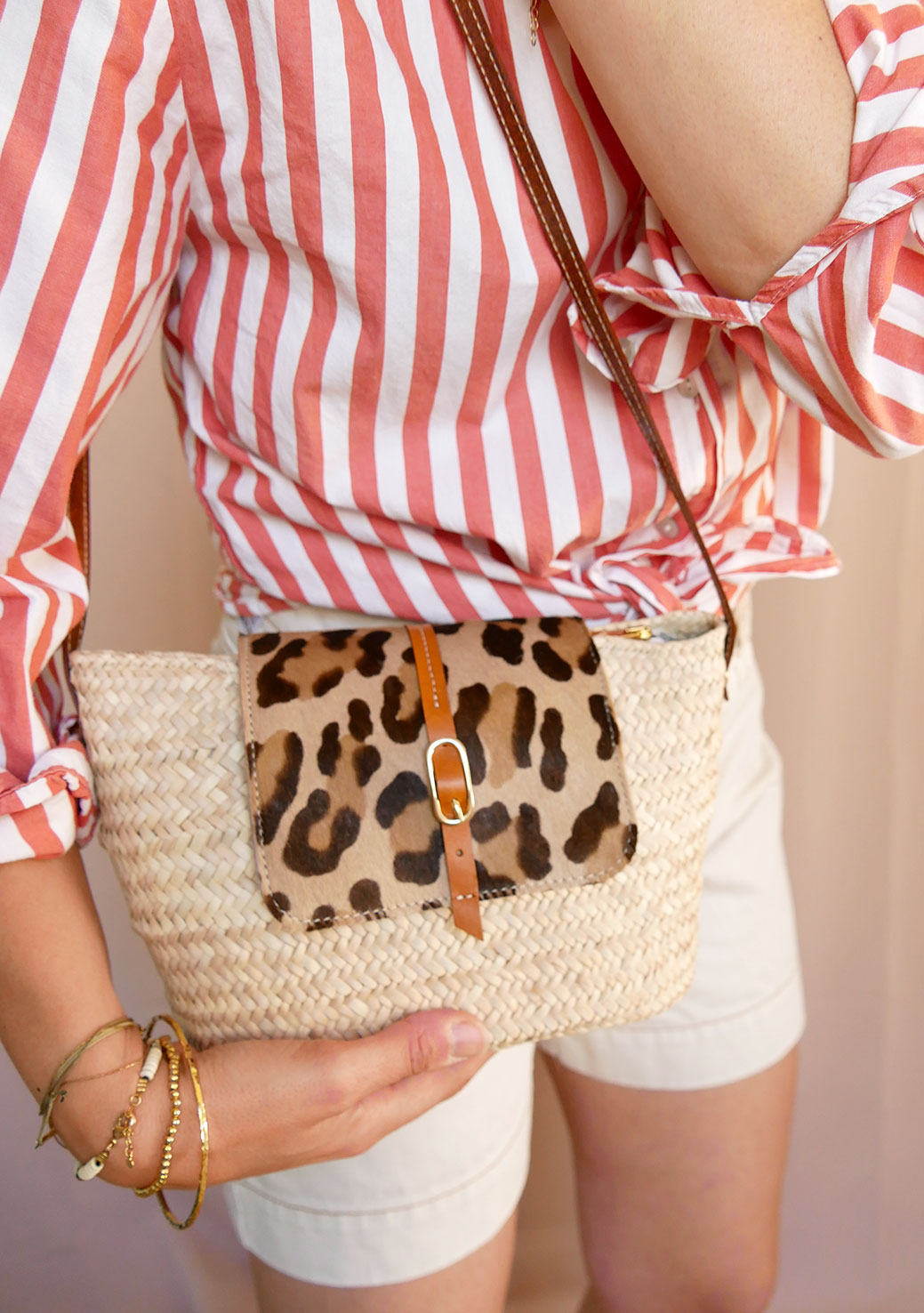 Panier 115 - Panier en osier et cuir léopard à bandoulière