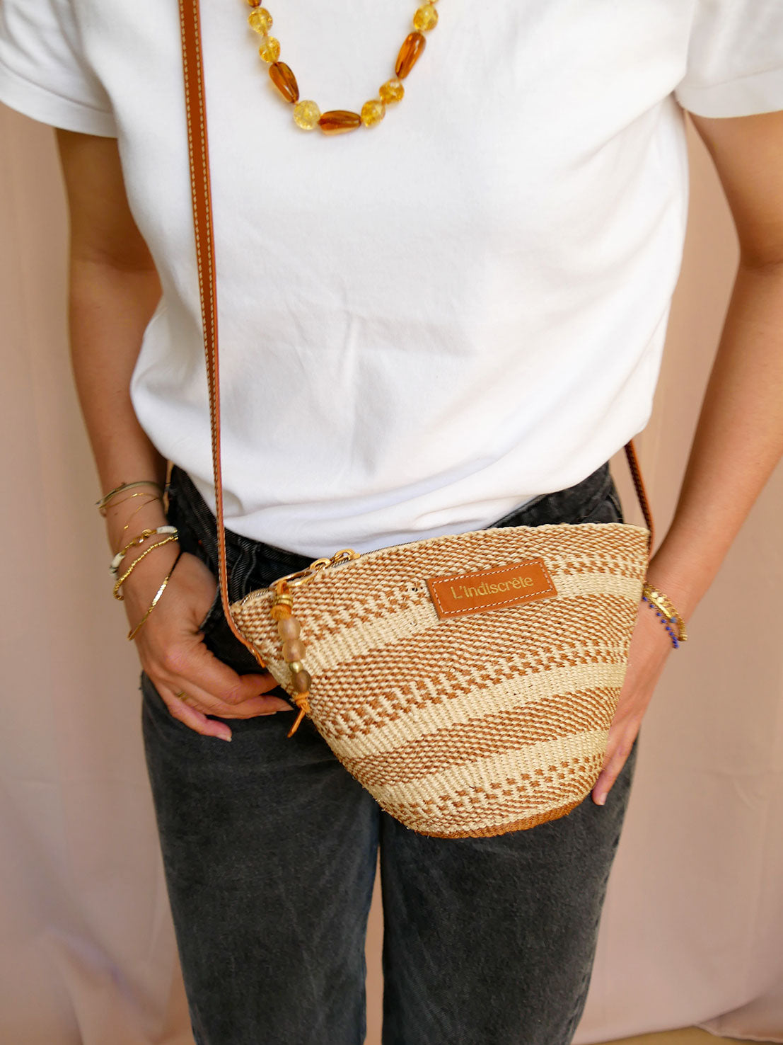 Panier 122 - Panier en osier et cuir camel à bandoulière