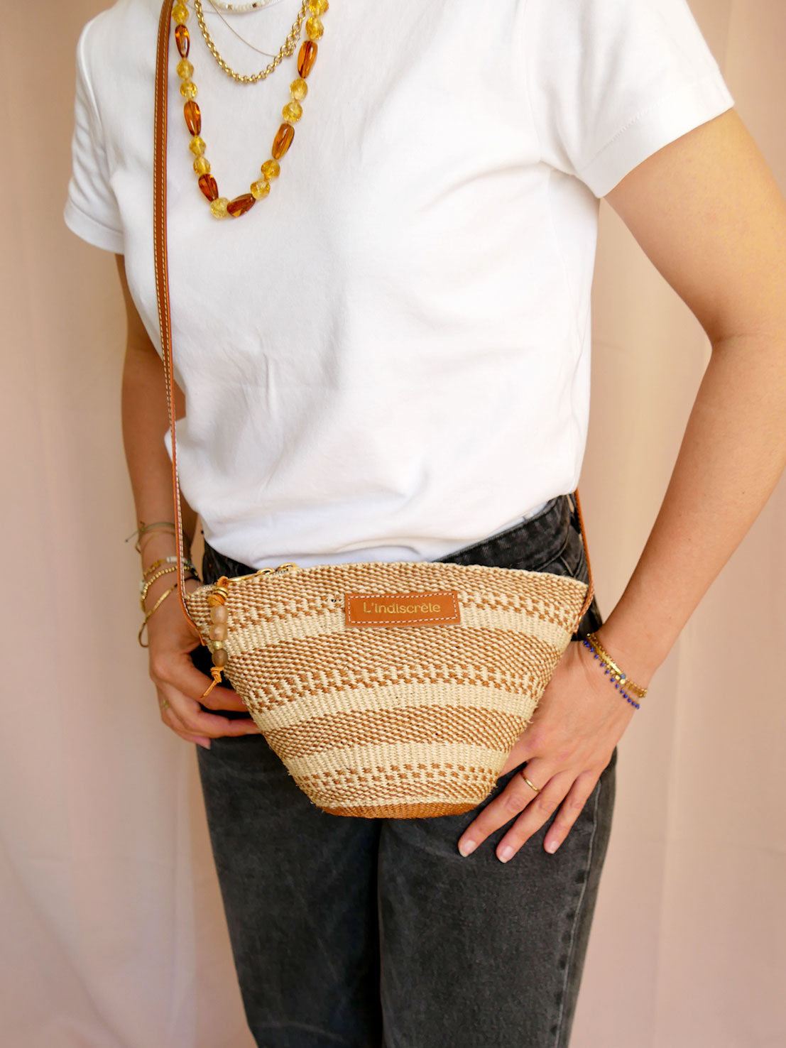Panier 122 - Panier en osier et cuir camel à bandoulière