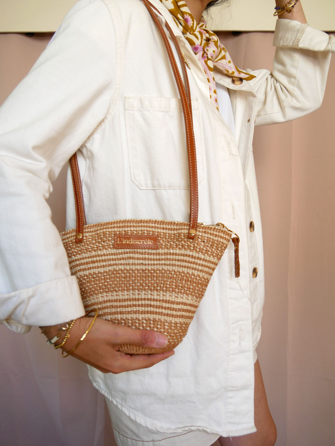 Panier 126 - Panier en osier et cuir camel à bandoulière