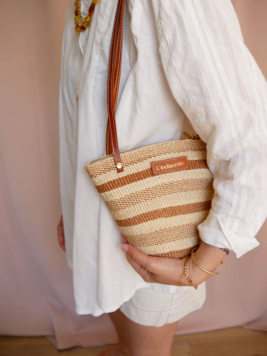 Panier 129 - Panier en osier et cuir camel à bandoulière