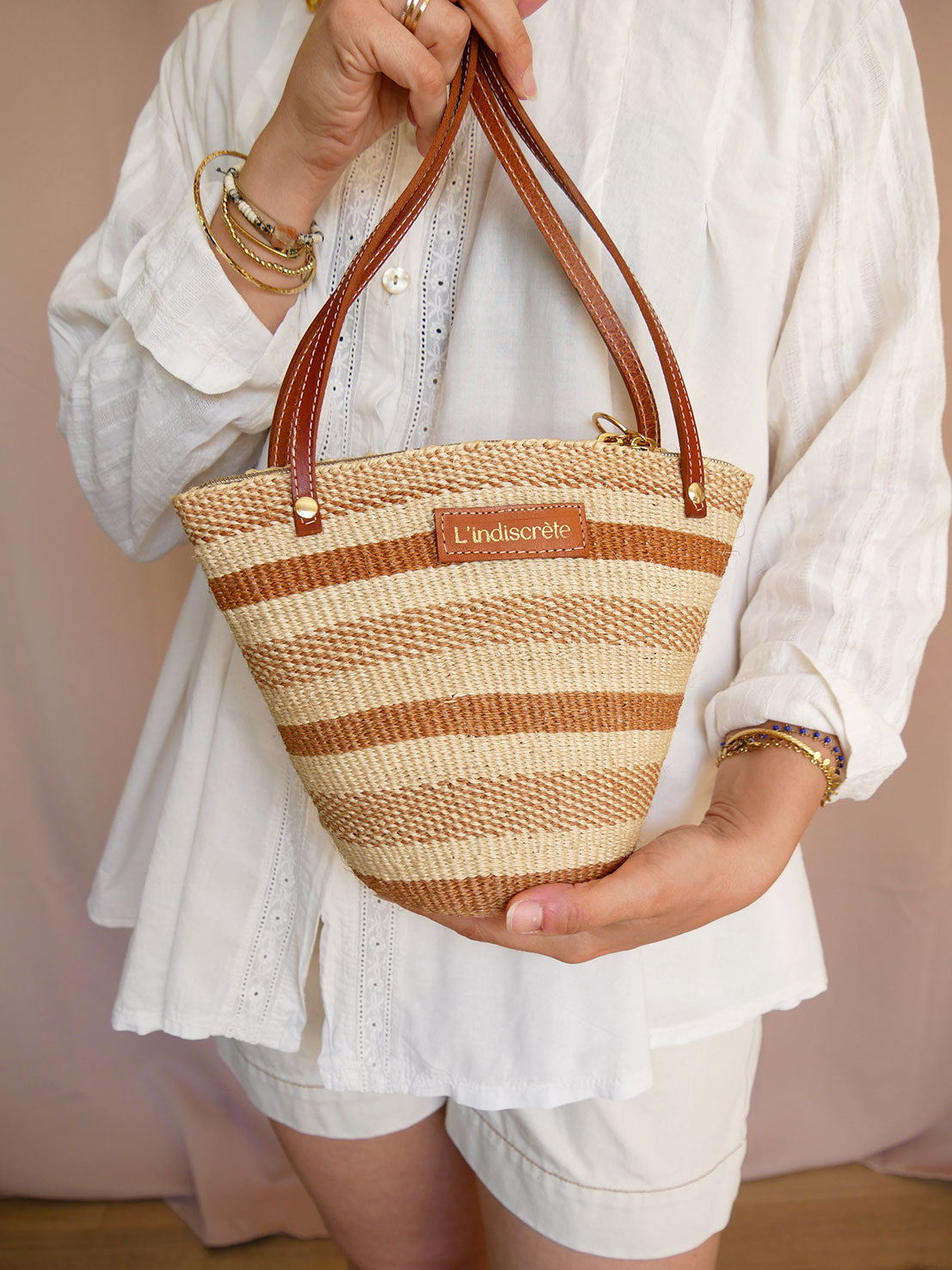 Panier 129 - Panier en osier et cuir camel à bandoulière