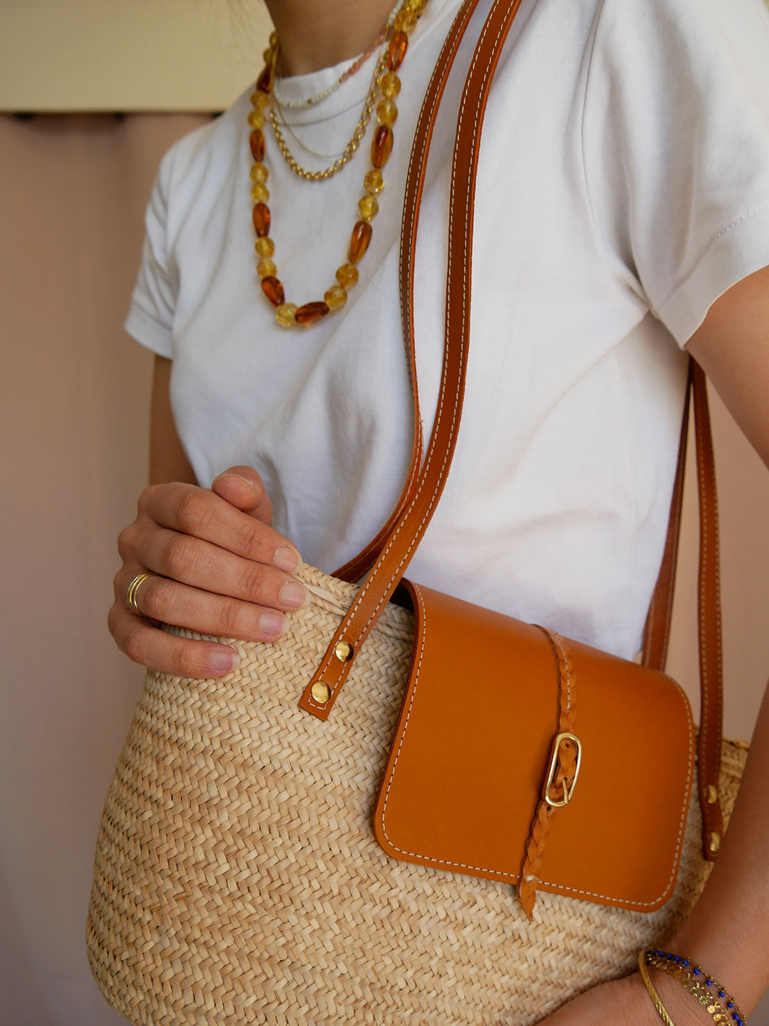 Panier 137 - Panier en osier et cuir camel à anses