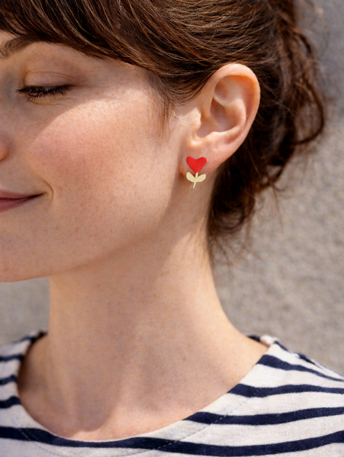 PARIS- puces d'oreilles