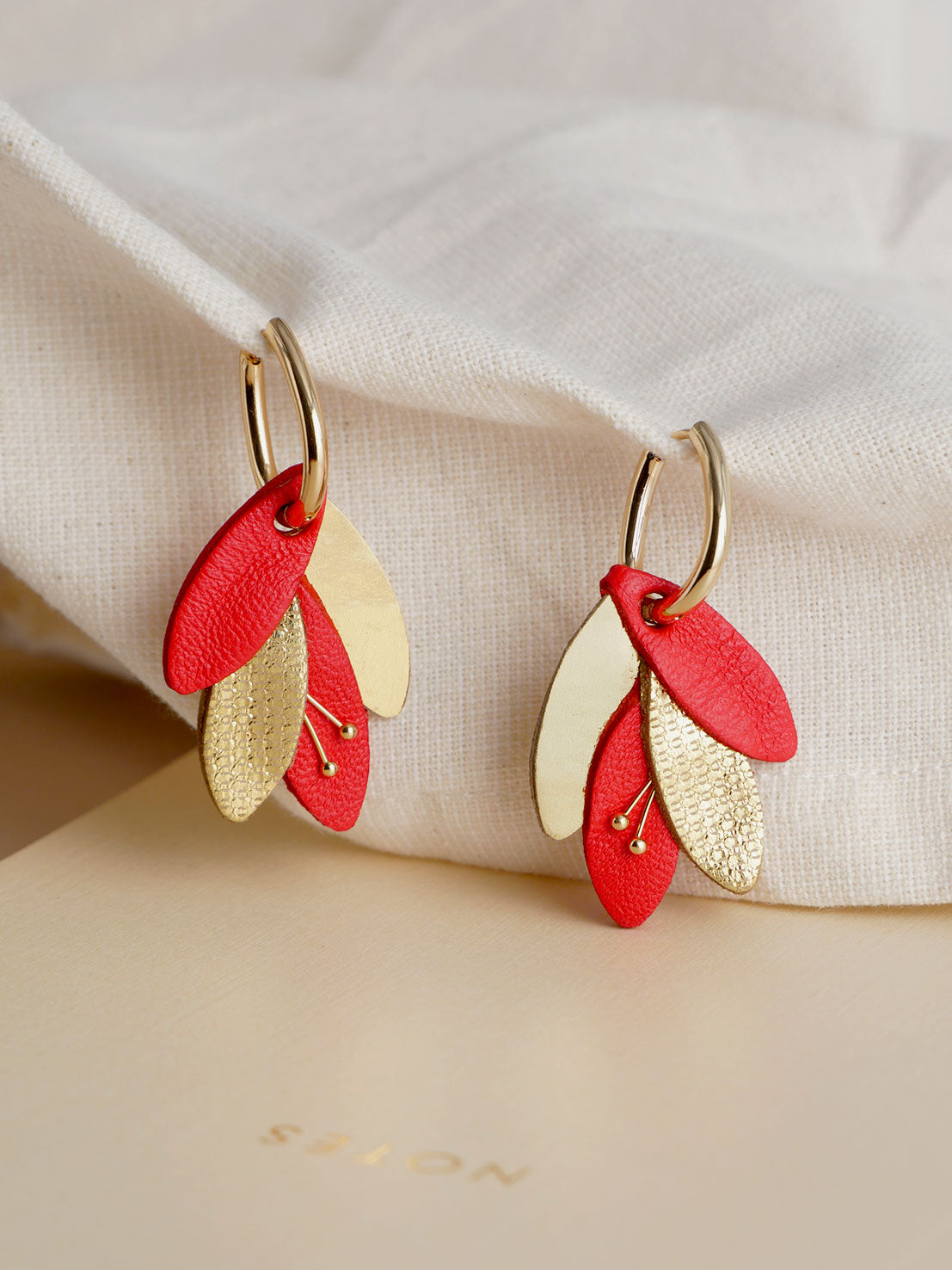 RIO - Boucle d'oreilles rouge et or