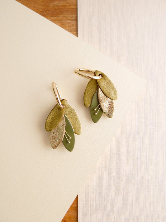 RIO - Boucle d'oreilles vert olive