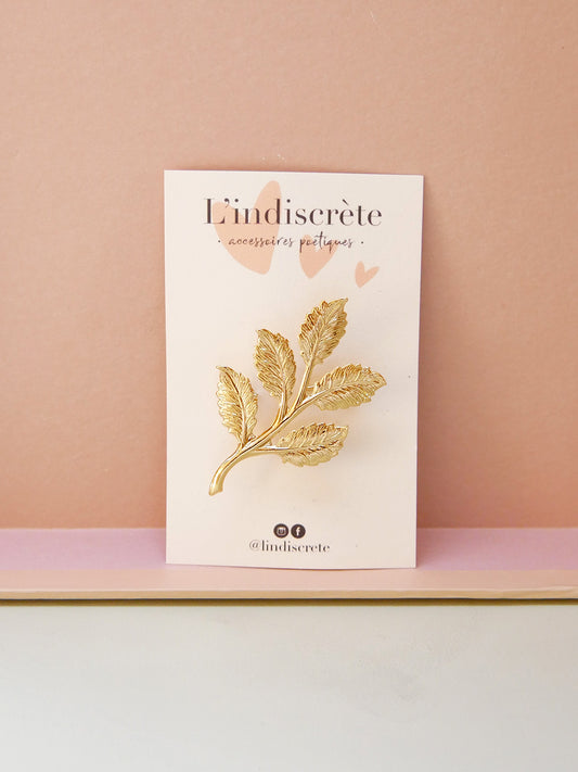 Broche feuilles dorées