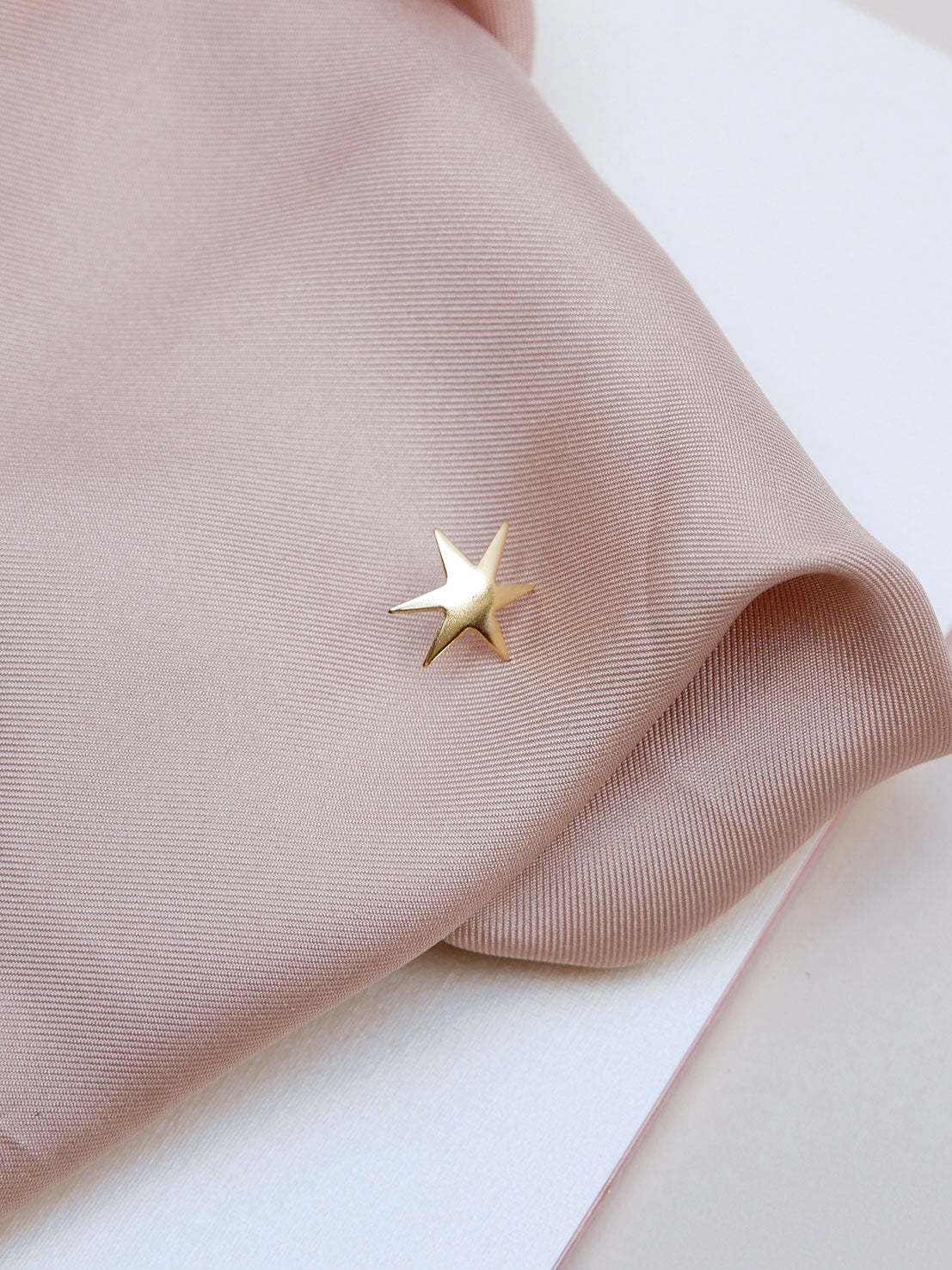 Pin's étoile